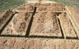 Ленточный монолитный фундамент