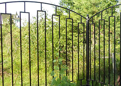 Сварной забор на даче