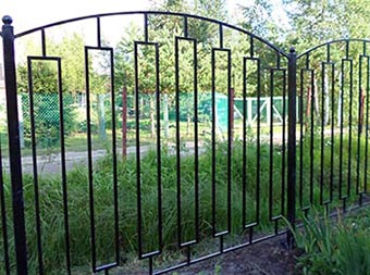 Забор на даче